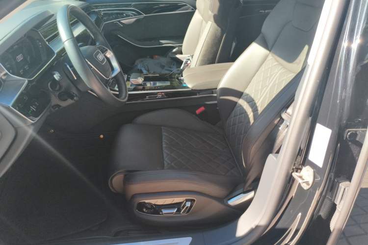Used Audi A8 New Energy 2021 A8L 60 TFSIe quattro Left Front Seat