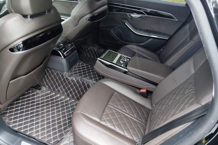 Used Audi A8 New Energy 2021 A8L 60 TFSIe quattro Left Rear Seat