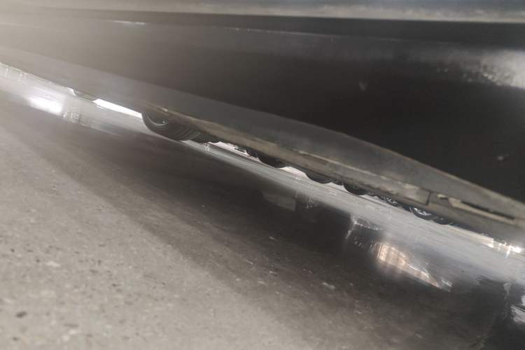 Used Audi A8 New Energy 2021 A8L 60 TFSIe quattro Left Side Sill