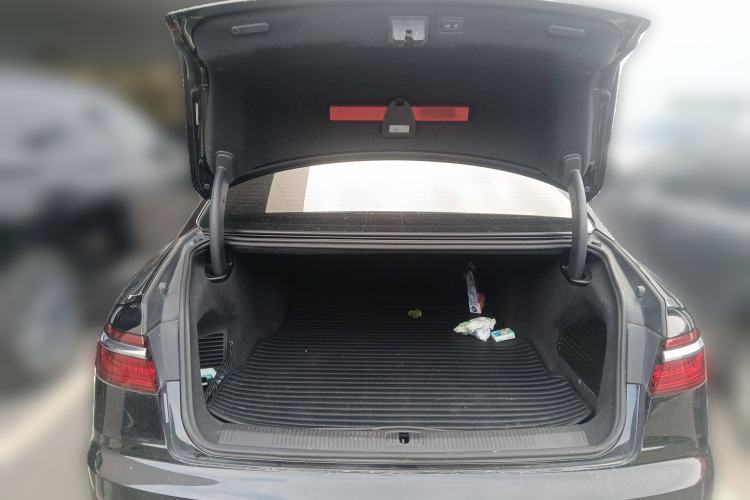 Used Audi A8 New Energy 2021 A8L 60 TFSIe quattro Trunk