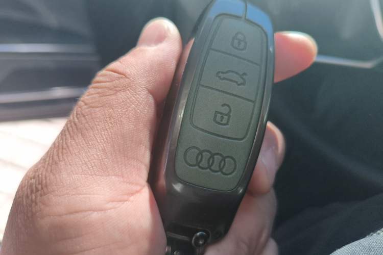Used Audi A8 New Energy 2021 A8L 60 TFSIe quattro Vehicle Key