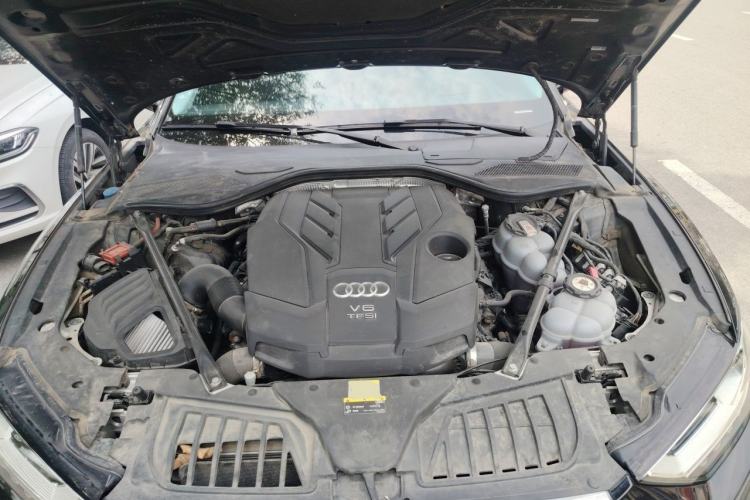Used Audi A8 New Energy 2022 A8L 60 TFSIe quattro Collection Edition Engine Bay