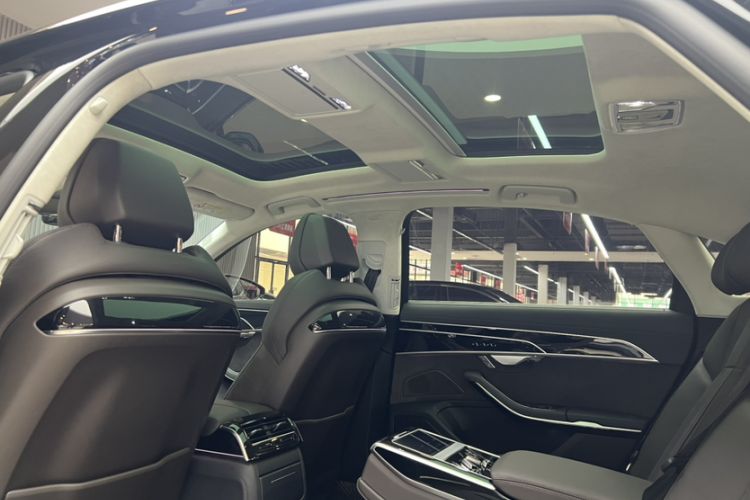 Used Audi A8 New Energy 2022 A8L 60 TFSIe quattro Collection Edition Interior 11