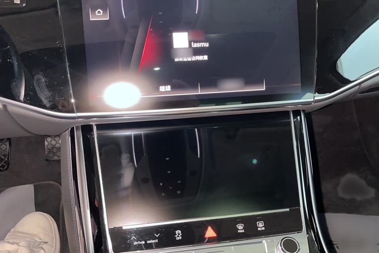 Used Audi A8 New Energy 2022 A8L 60 TFSIe quattro Collection Edition Interior 3