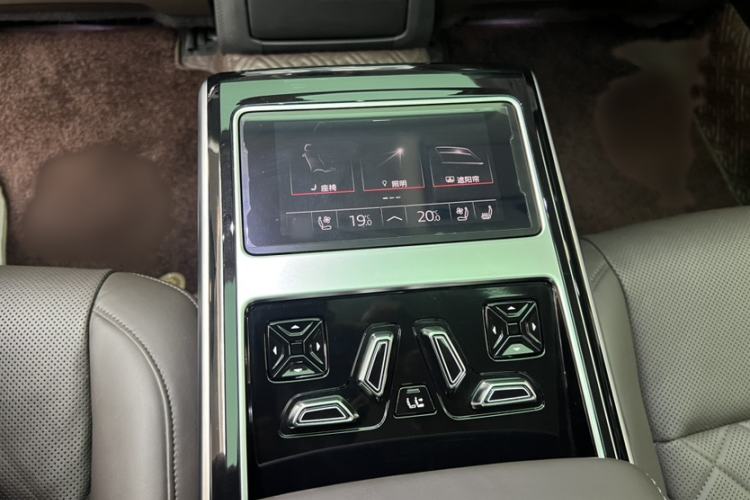 Used Audi A8 New Energy 2022 A8L 60 TFSIe quattro Collection Edition Interior 4