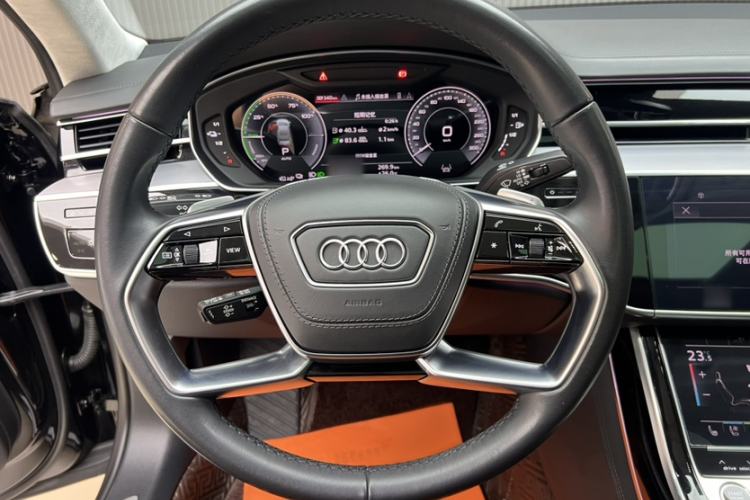 Used Audi A8 New Energy 2022 A8L 60 TFSIe quattro Collection Edition Steering Wheel