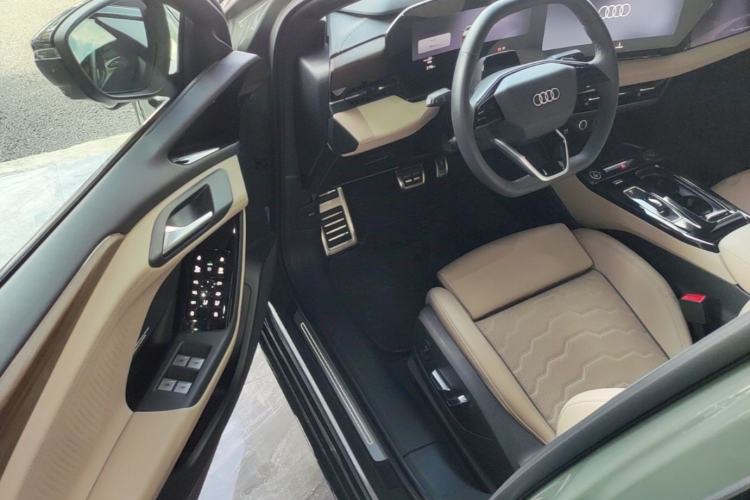 Used Audi A6L e-tron 2026 Model First Launch Qiankun Smart Driving Edition Driver Seat