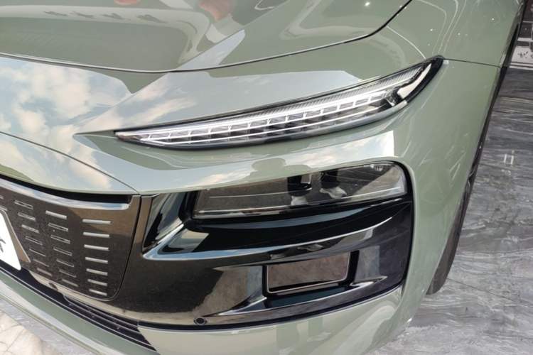 Used Audi A6L e-tron 2026 Model First Launch Qiankun Smart Driving Edition Left Front Headlight