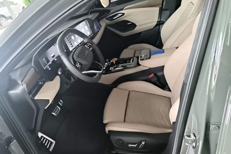 Used Audi A6L e-tron 2026 Model First Launch Qiankun Smart Driving Edition Left Front Seat