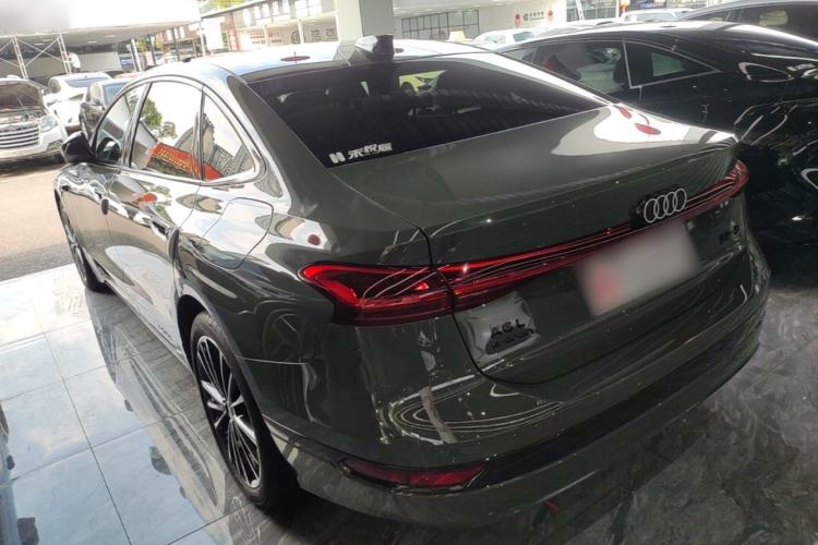 Used Audi A6L e-tron 2026 Model First Launch Qiankun Smart Driving Edition Rear Left 45 Deg