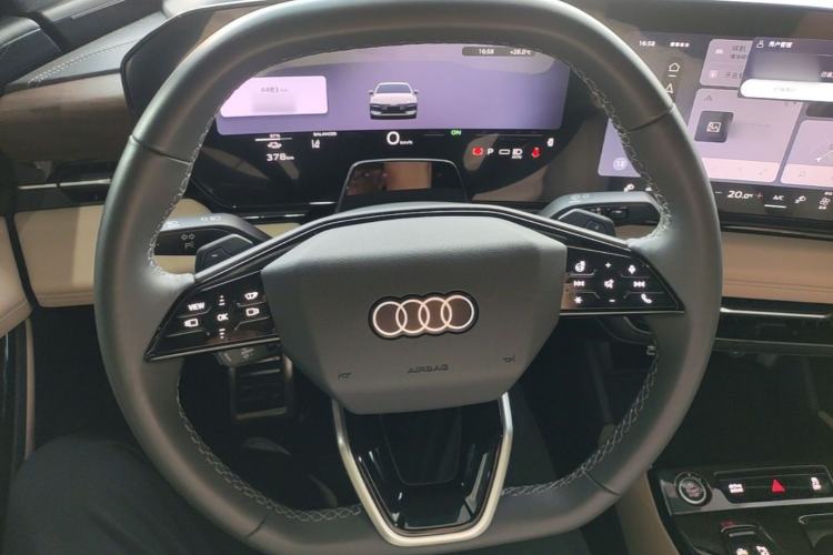 Used Audi A6L e-tron 2026 Model First Launch Qiankun Smart Driving Edition Steering Wheel