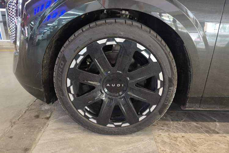 Used Audi E7X 2026 Pioneer Quattro Model Left Front Wheel Hub