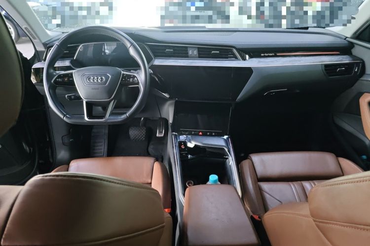 Used Audi e-tron 2019 55 quattro Technology Edition Center Console