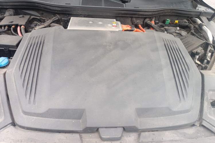 Used Audi e-tron 2019 55 quattro Fashion Edition Engine Bay
