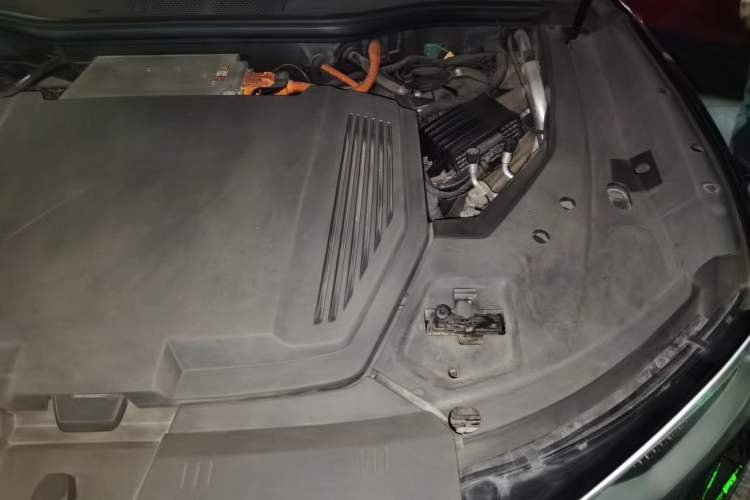 Used Audi e-tron 2019 55 quattro Fashion Edition Engine Bay Left