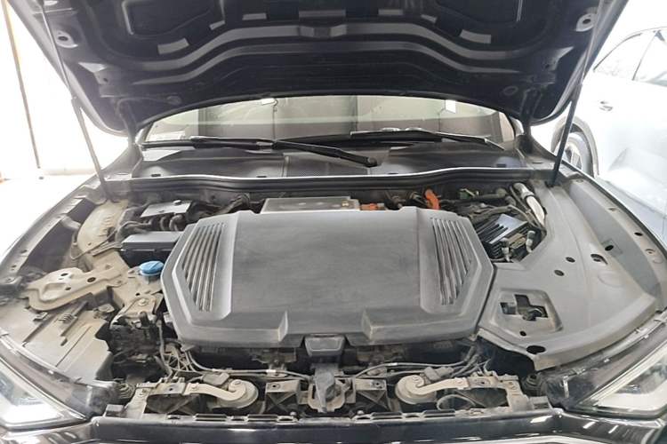 Used Audi e-tron 2019 55 quattro Technology Edition Engine Bay