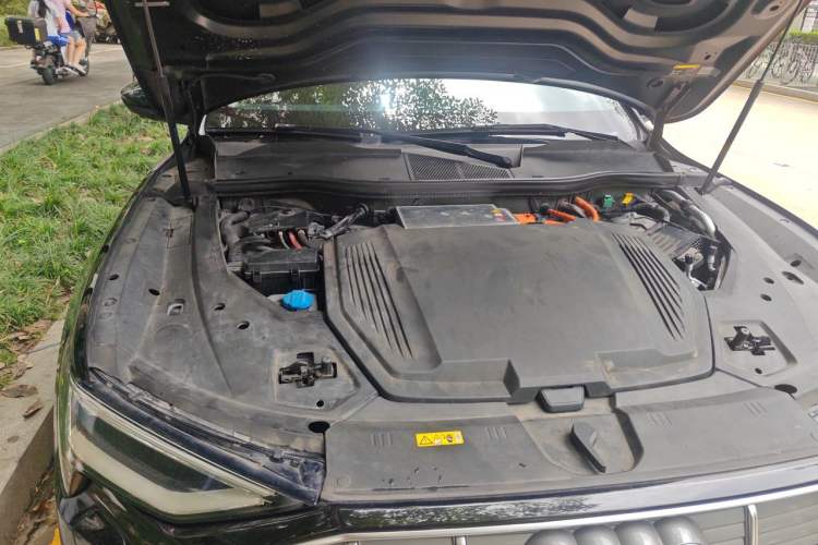 Used Audi e-tron 2019 55 quattro Fashion Edition Engine Bay Right