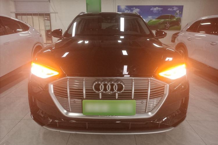 Used Audi e-tron 2019 55 quattro Technology Edition Front