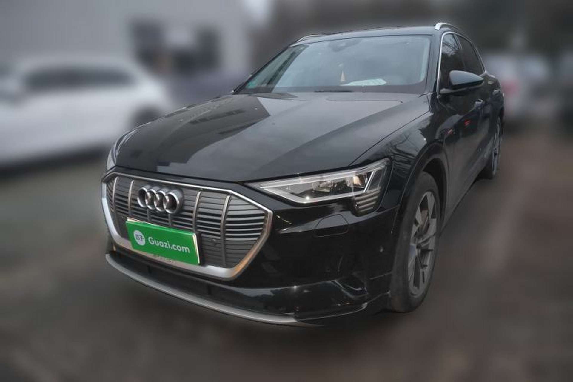 Used Audi e-tron 2019 55 quattro Fashion Edition Front Left 45 Deg