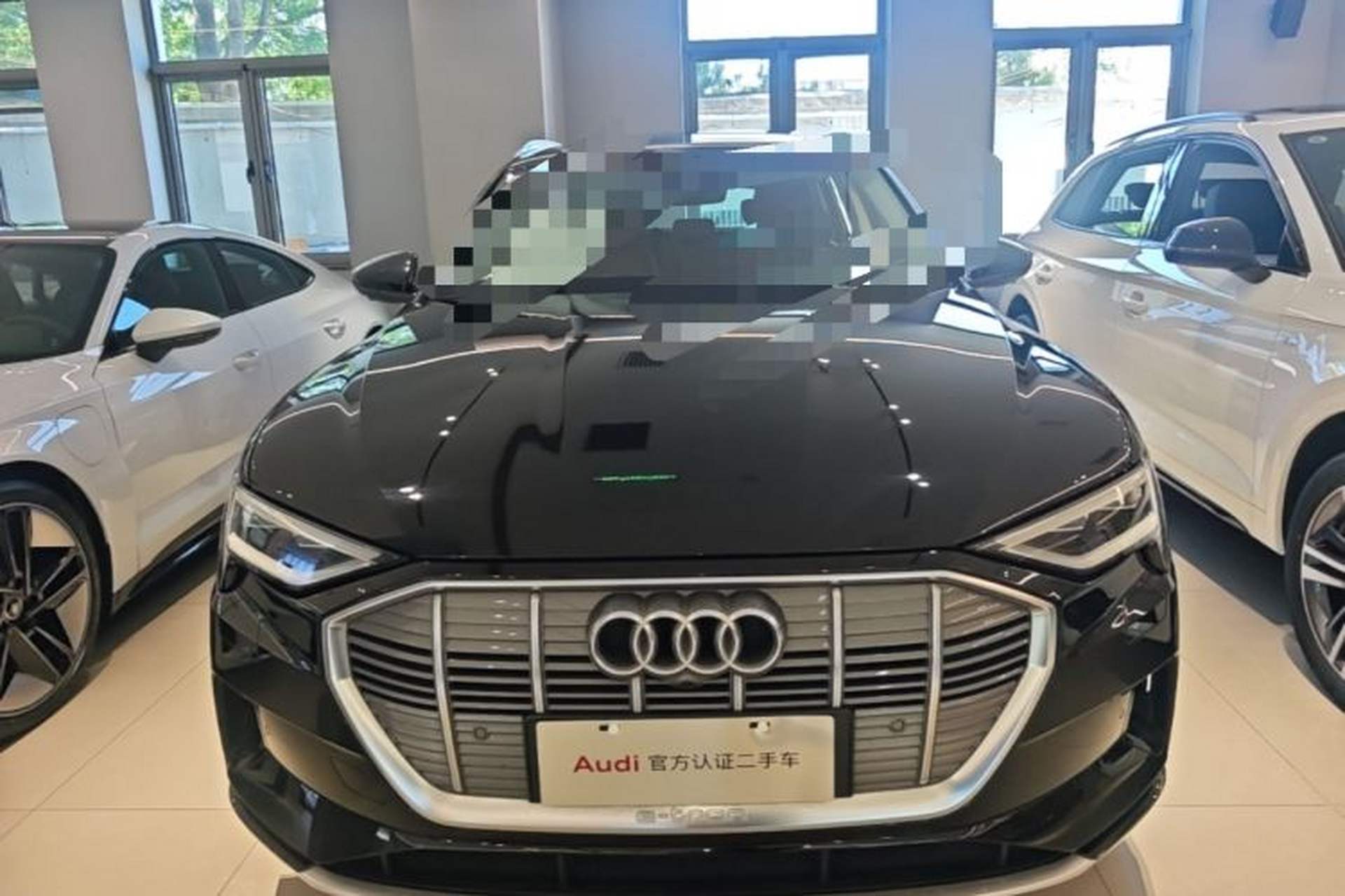 Used Audi e-tron 2019 55 quattro Fashion Edition Front