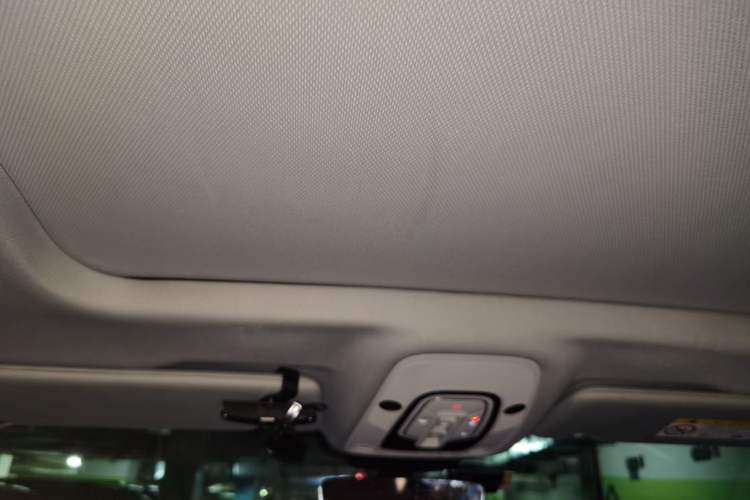 Used Audi e-tron 2019 55 quattro Fashion Edition Headliner