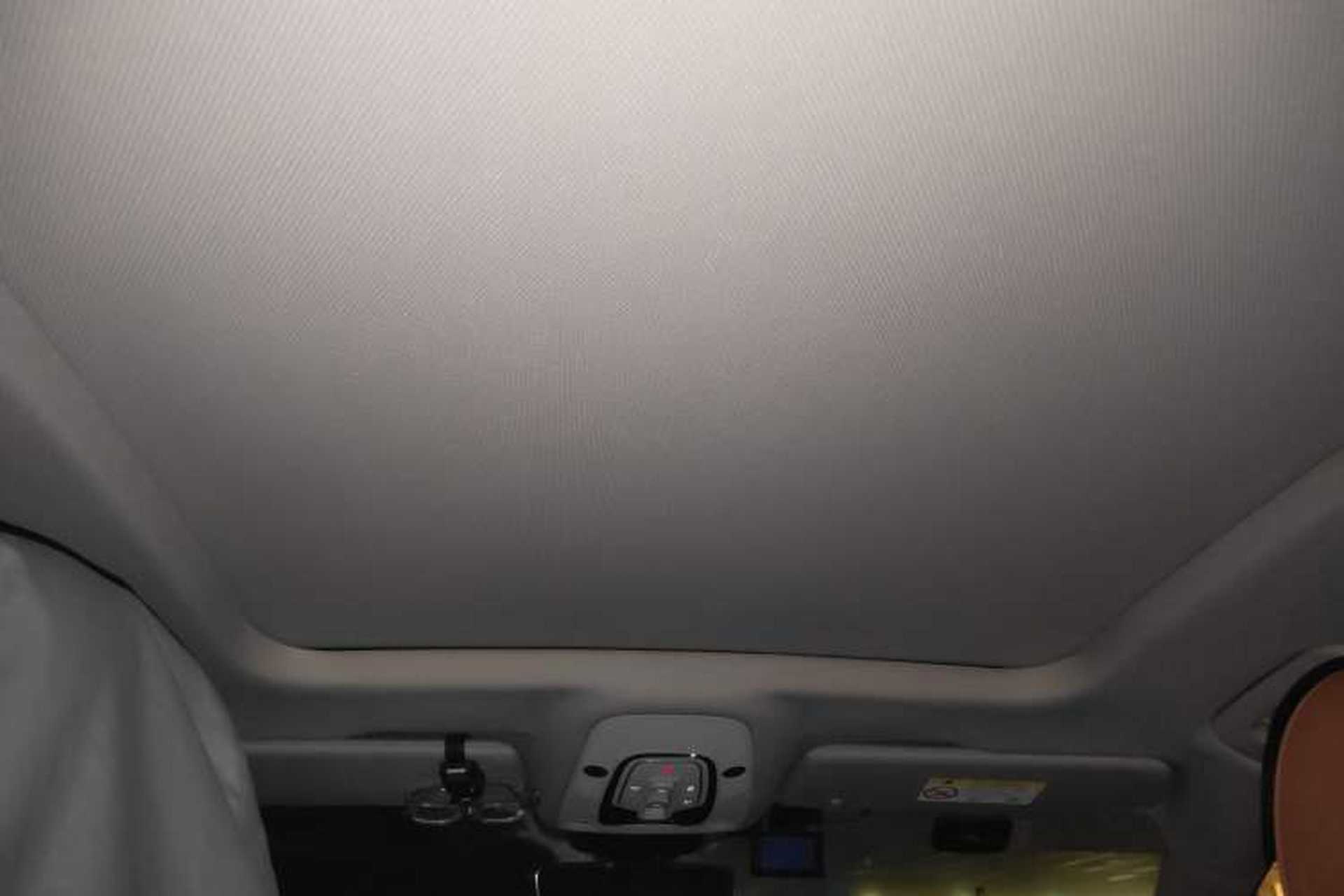 Used Audi e-tron 2019 55 quattro Fashion Edition Headliner