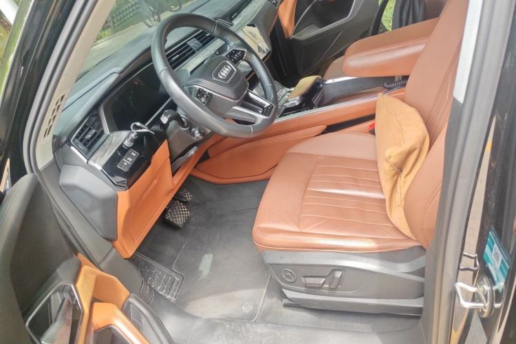 Used Audi e-tron 2019 55 quattro Fashion Edition Left Front Seat