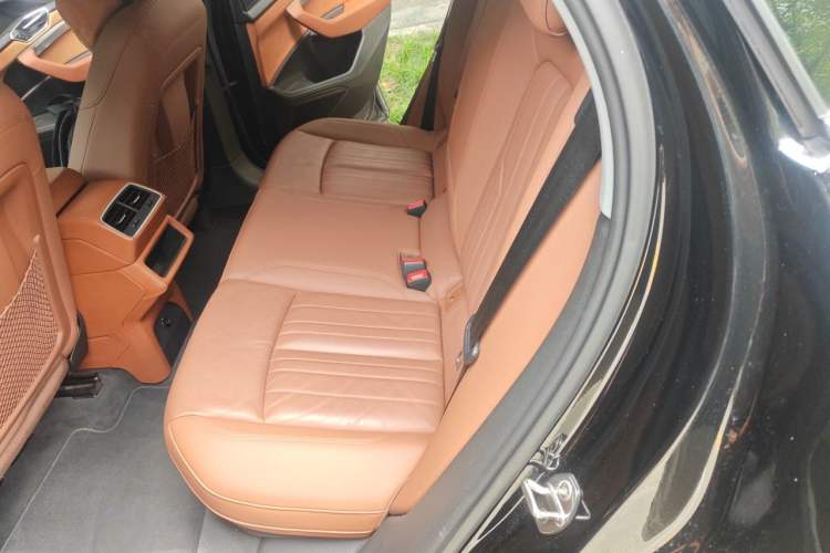 Used Audi e-tron 2019 55 quattro Fashion Edition Left Rear Seat