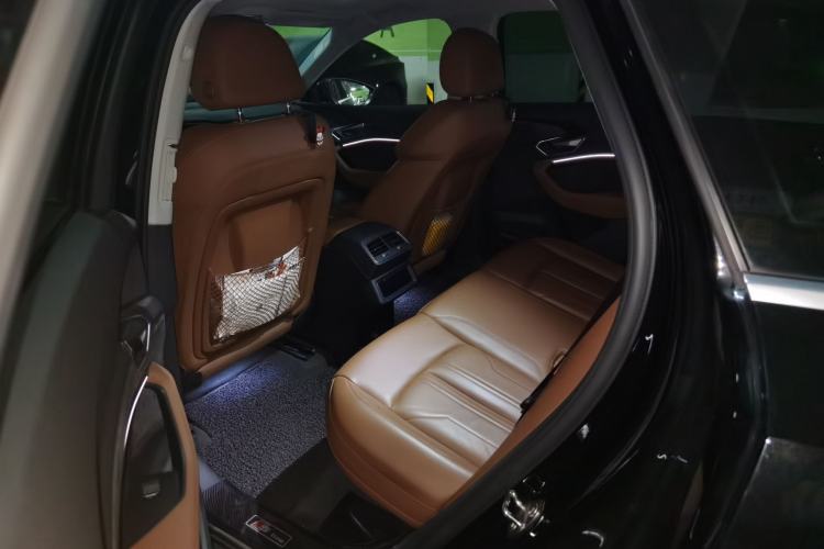 Used Audi e-tron 2019 55 quattro Fashion Edition Left Rear Seat