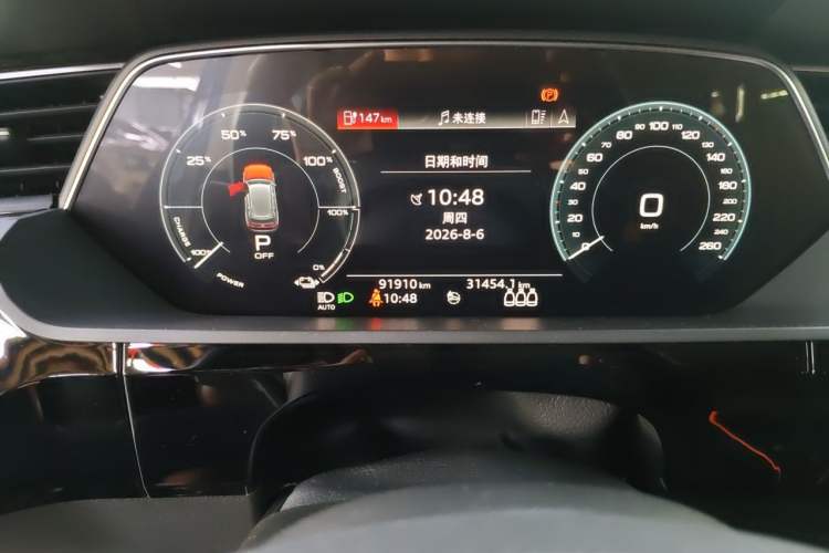 Used Audi e-tron 2019 55 quattro Technology Edition Odometer Close Up