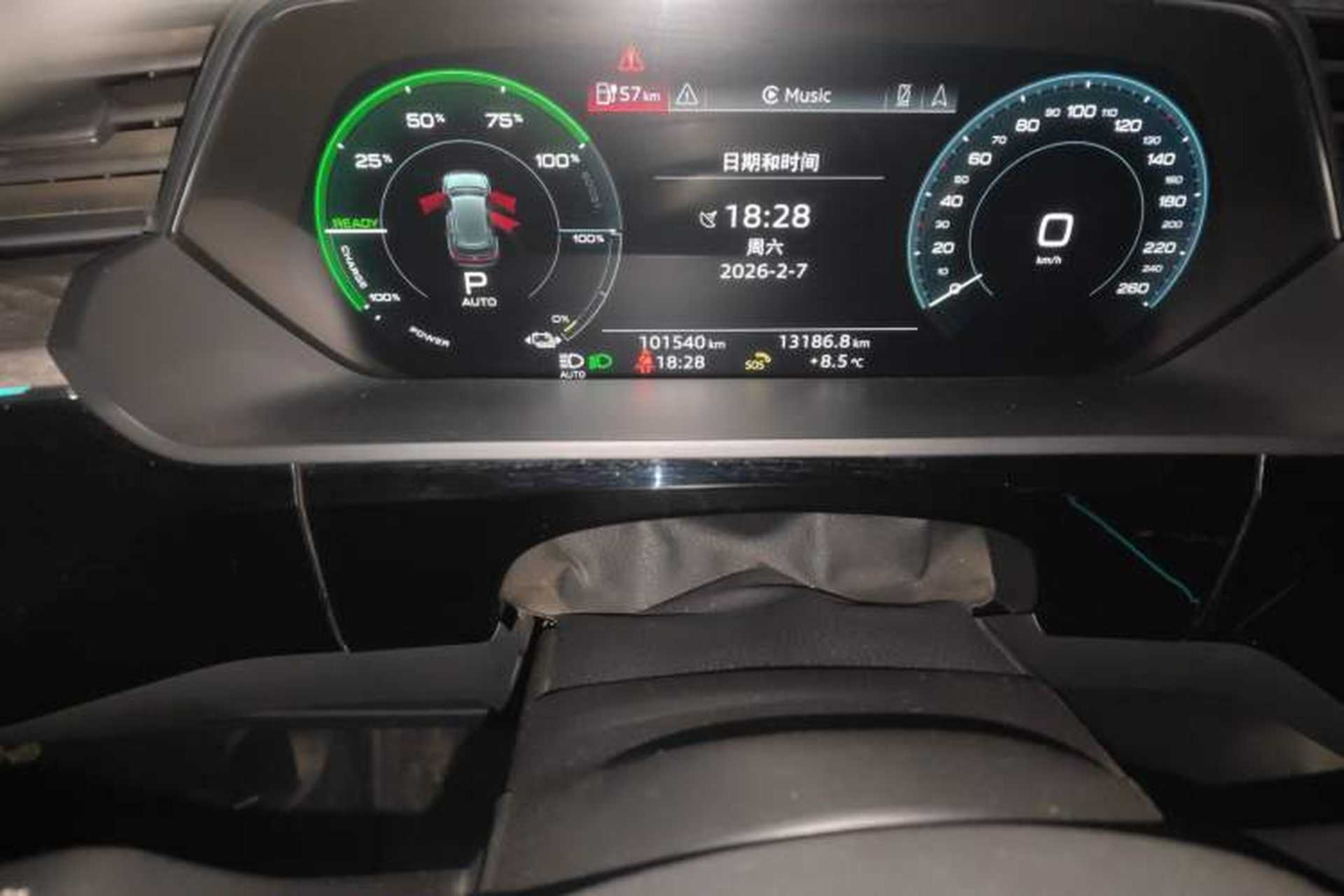 Used Audi e-tron 2019 55 quattro Fashion Edition Odometer Close Up
