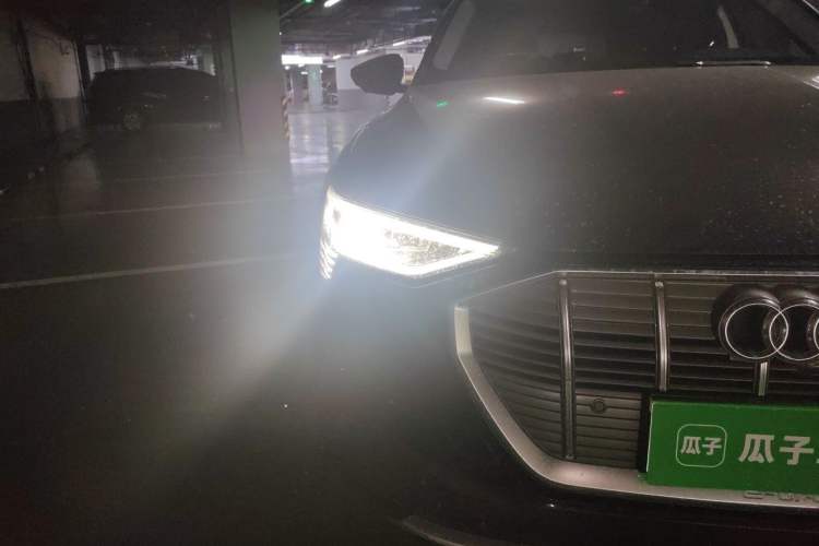 Used Audi e-tron 2019 55 quattro Technology Edition Right Front Headlight