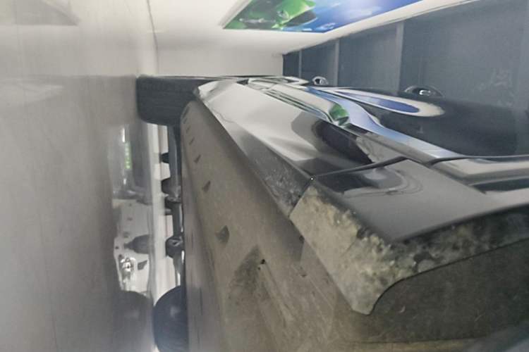 Used Audi e-tron 2019 55 quattro Fashion Edition Right Side Sill