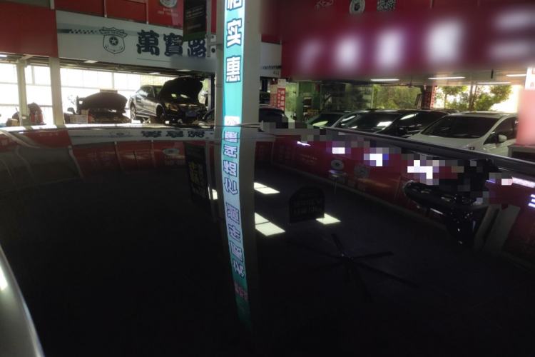 Used Audi e-tron 2019 55 quattro Technology Edition Roof