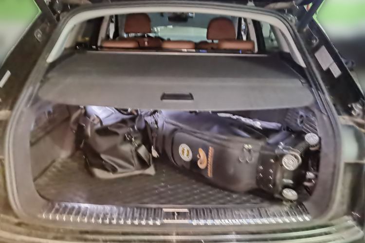 Used Audi e-tron 2019 55 quattro Fashion Edition Trunk