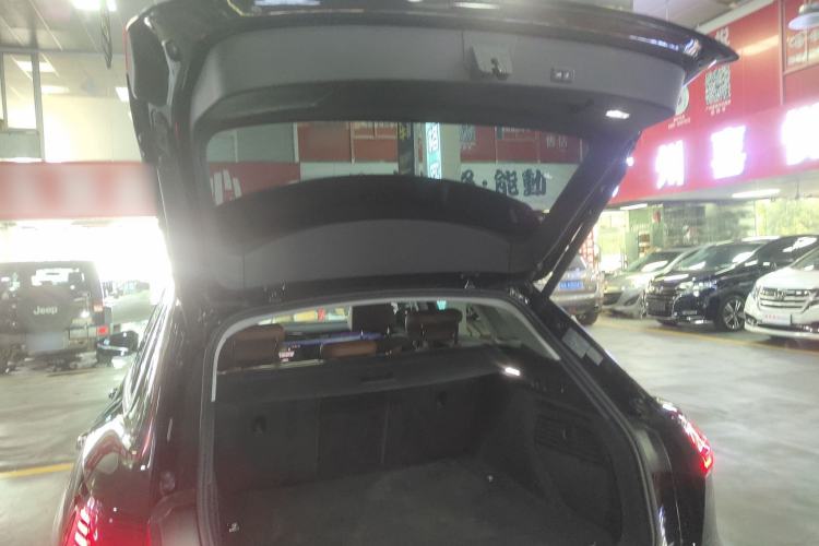 Used Audi e-tron 2019 55 quattro Technology Edition Trunk