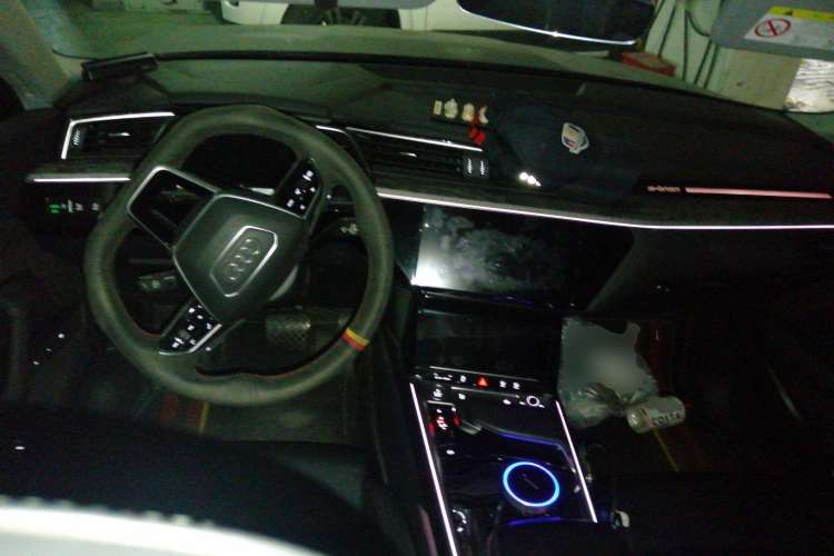Used Audi e-tron 2019 55 quattro Technology Edition Center Console