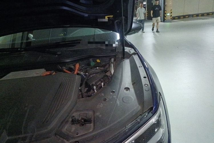Used Audi e-tron 2019 55 quattro Technology Edition Engine Bay Left