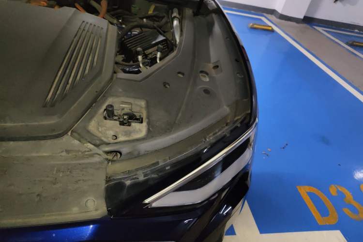 Used Audi e-tron 2019 55 quattro Fashion Edition Engine Bay Left