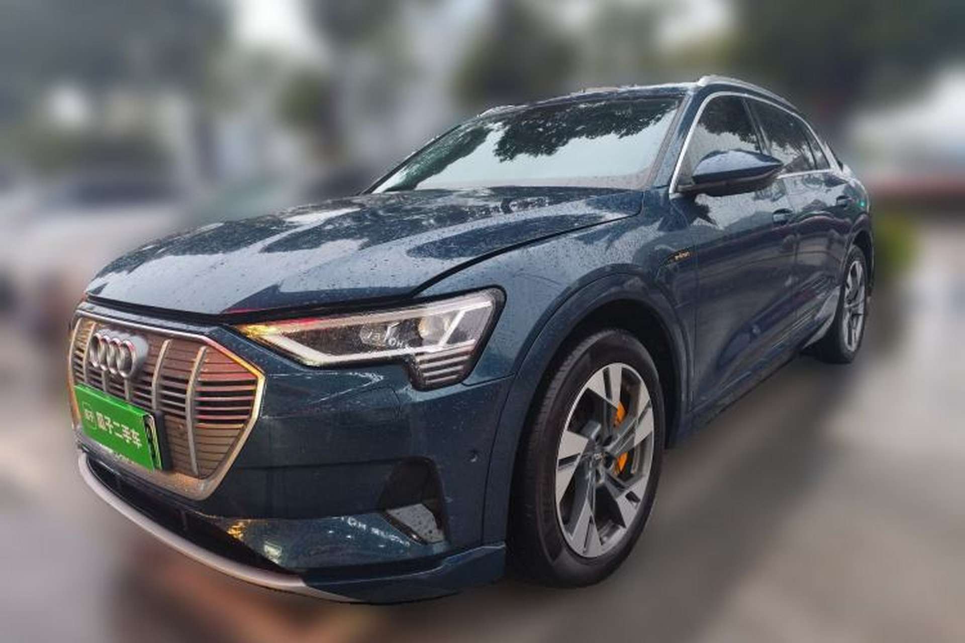 Used Audi e-tron 2019 55 quattro Technology Edition Front Left 45 Deg