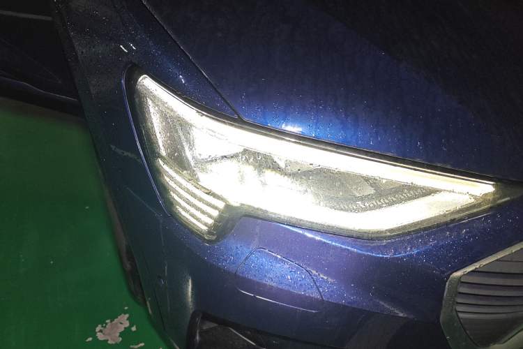 Used Audi e-tron 2019 55 quattro Technology Edition Right Front Headlight