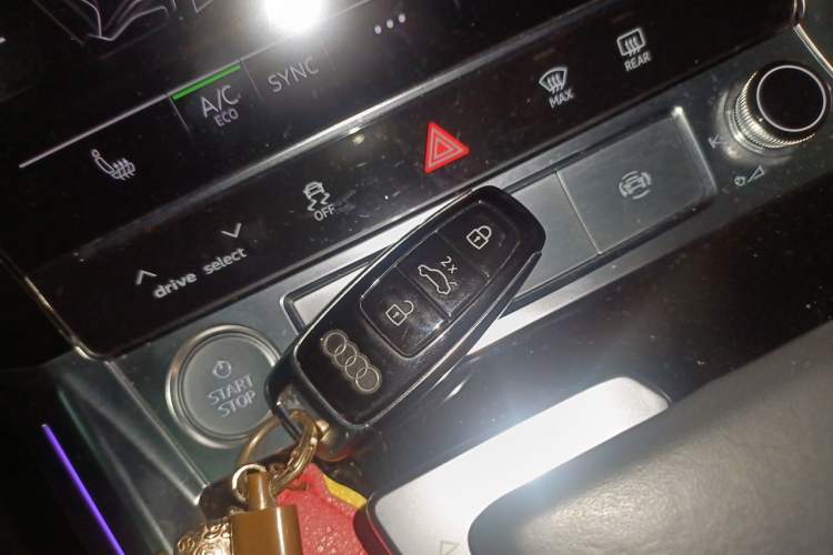 Used Audi e-tron 2019 55 quattro Technology Edition Vehicle Key