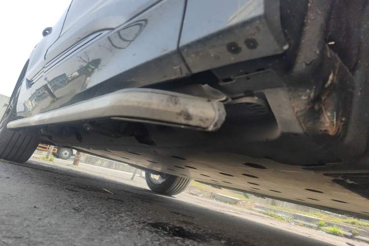 Used Audi e-tron 2019 55 quattro Fashion Edition Chassis Front Right