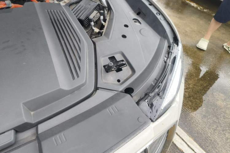 Used Audi e-tron 2019 55 quattro Technology Edition Engine Bay Left