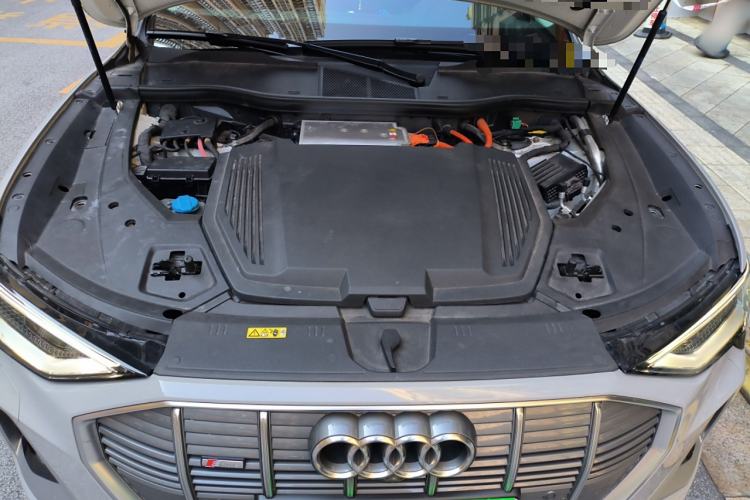 Used Audi e-tron 2019 55 quattro Technology Edition Engine Bay