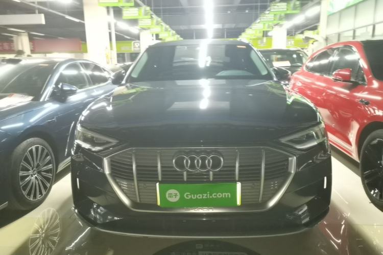 Used Audi e-tron 2019 55 quattro Fashion Edition Front