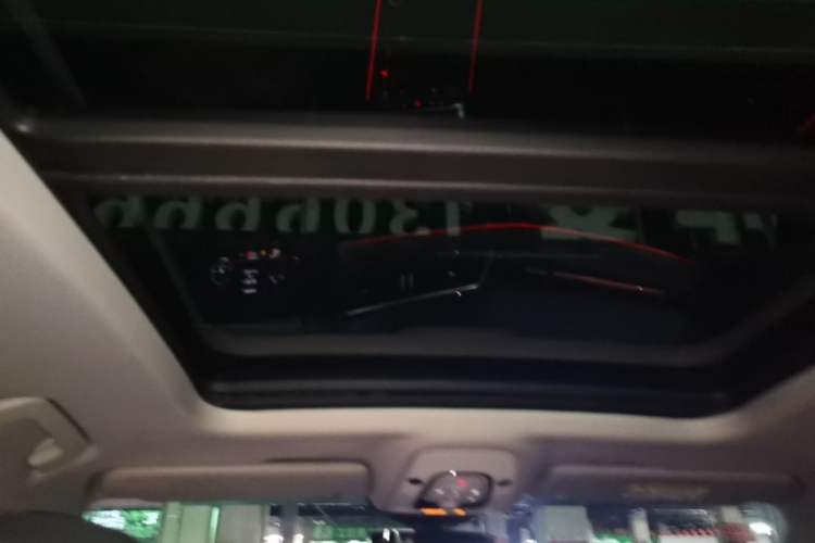 Used Audi e-tron 2019 55 quattro Fashion Edition Headliner