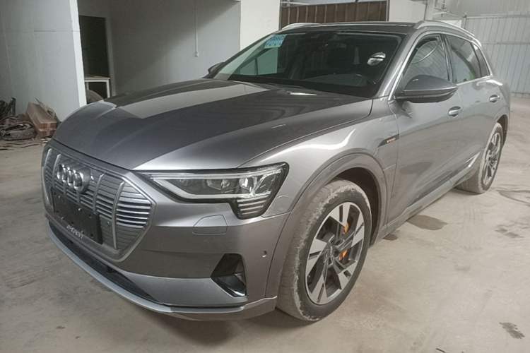 Used Audi e-tron 2019 55 quattro Technology Edition Guazi used car, China used car export, Used car for sale, Used cars, Cheapest cars for sale