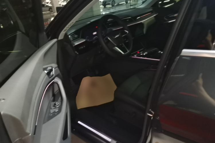 Used Audi e-tron 2019 55 quattro Fashion Edition Left Front Seat