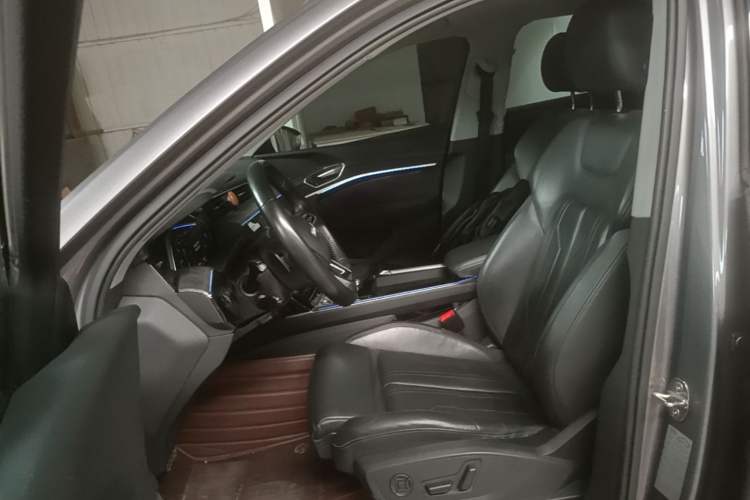 Used Audi e-tron 2019 55 quattro Technology Edition Left Front Seat
